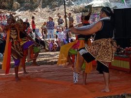 LESTARIKAN BUDAYA, WARGA BLEKONANG GELAR BERSIH TLOGO