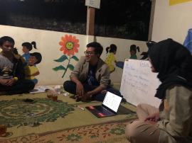 KKN-PPM UGM MEMBERI PELATIHAN STRATEGI KOMUNIKASI BAGI PELAKU WISATA