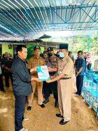 Program Akta Kematian Langsung Jadi Diserahkan Kepada Keluarga Alm. Mbah Kariyo