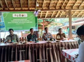 Kelompok Nelayan dan Pokdarwis Pantai Selatan Dapatkan Sosialisasi dari BKSDA Yogyakarta