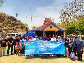 Penerimaan Bansos Air Bersih Dari SMA N 9 Yogyakarta