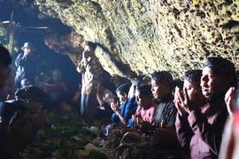 Permohonan Segera Turun Hujan - Salah Satu Ritual Doa Nyadran Pantai Watulawang