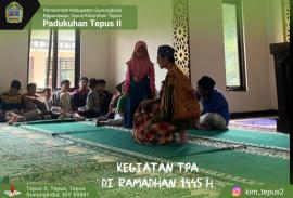 Kegiatan TPA di Tepus II - Memperdalam Pengetahuan Agama Bagi Generasi Muda 