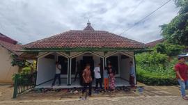 Sholat Jumat di Pudak - Berlomba-lomba Mengisi Ramadhan Dengan Ibadah Maksimal 