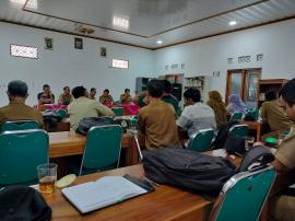 Rakor Pamong Kalurahan Tepus - Lurah Menghimbau Mengibarkan Bendera Rerah Putih