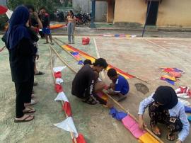 Karang Taruna Padukuhan Dongsari dan KKN UII Melakukan Persiapan Lomba Memperingati HUT RI ke 79