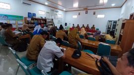 Rapat Koordinasi Rutin Kalurahan Tepus, Carik Menyampaikan Penempatan KKN Atma Jaya