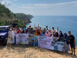 UNIVERSITAS MUHAMMADIYAH TANGERANG LIVE IN DI DESA WISATA TEPUS