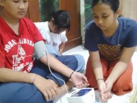 Pelatihan Pengukuran bagi Calon Kader Posyandu Remaja di Dukuh Dongsari