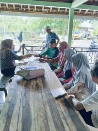 Penarikan Pajak Padukuhan Trosari II Capai Rp. 9,5 Juta dari Target Rp. 13 Juta