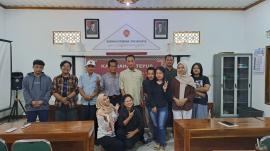 Pertemuan Perdana Mahasiswa ISI Yogyakarta dan Ketua Desa Wisata Tepus untuk Produksi Film Pendek