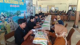 Penyaluran Bantuan Pangan Beras untuk 1.231 KPM di Kalurahan Tepus Berjalan Lancar