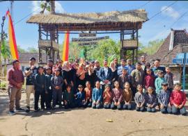 Apa Saja yang Disajikan Ketika Anda Berkunjung ke Kampung Permainan Tradisional Trosari ?