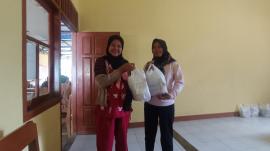 Penyaluran PMT Tahap Kesebelas bagi Bumil Berisiko Stunting di Kalurahan Tepus