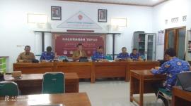 Rakor Rutin Pamong Kalurahan Tepus Bahas Kewaspadaan Musim Hujan dan Ketelitian Data Bantuan