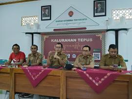 Rakor Rutin Pamong Kalurahan Tepus, Lurah Tekankan Kebersihan di Musim Hujan