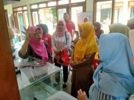 Pengurus KWT Padukuhan Pudak Ikuti Kegiatan Literasi dan Inklusi Keuangan