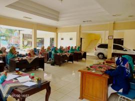 Ketua PKK Kalurahan Tepus Hadiri Rakor Rutin PKK Kapanewon Tepus