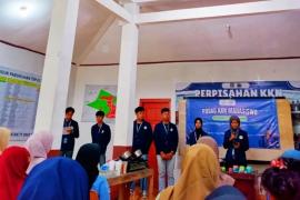 KKN Politeknik LPP Praktik Membuat Lilin dari Minyak Jelantah bersama Warga Padukuhan Tepus III