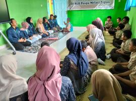 KKN Politeknik LPP Mengajar dan Praktik Tanam Sayuran Bersama Siswa SLB Puspa Melati Pudak