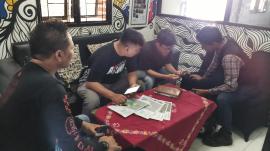 Mahasiswa UGM Koordinasikan Tindak Lanjut Penelitian Dampak Pariwisata Bersama Ketua Desa Wisata