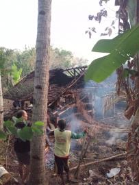 Kandang Kambing Milik Staf Kalurahan Tepus di Padukuhan Pakel Ludes Terbakar
