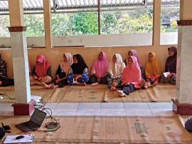 Bina Sehat Insani Berikan Edukasi Pencegahan Penyakit Tidak Menular di Padukuhan Kanigoro