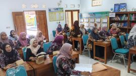 Pertemuan Rutin PKK Kalurahan Tepus, Perkuat Koordinasi dan Pemberdayaan Keluarga