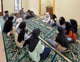 Menghidupkan Kembali TPA melalui Tahsin, Praktik Ibadah, dan Edukasi Keislaman di  Masjid Darussalam