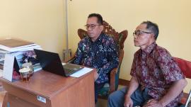 Lurah Tepus Ikuti Rapat Daring Persiapan Pembangunan Dudukan Water Torn dan Penyaluran Air