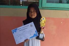 Siswi SDN Pudak Raih Juara 1 Lomba Melukis Islami pada MTQ Tingkat Kapanewon Tepus